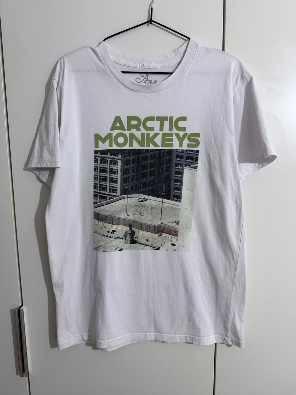 ARCTIC MONKEYS The Car Band Tee unisex medium